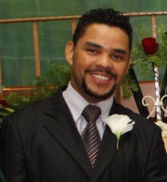 /album/galeria-de-fotos-amigos-do-eterniza/betinho-bass-jpg/